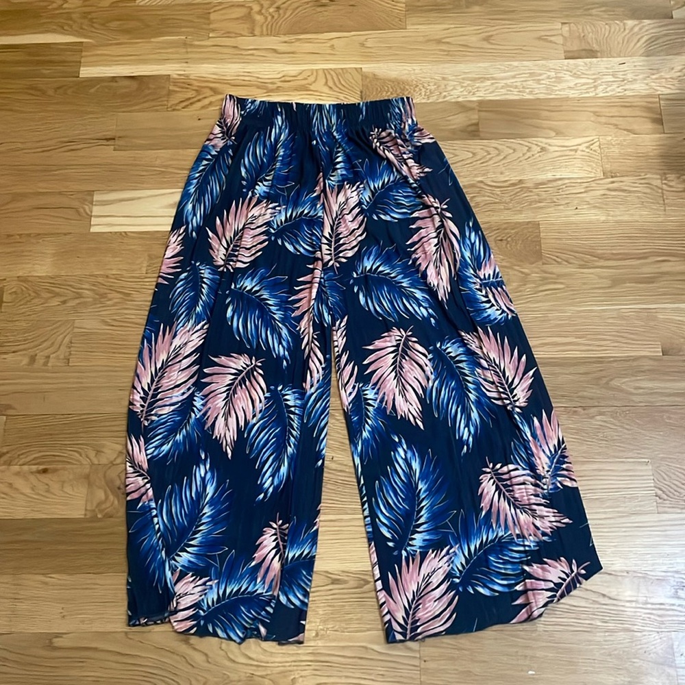 Flowy floral pants